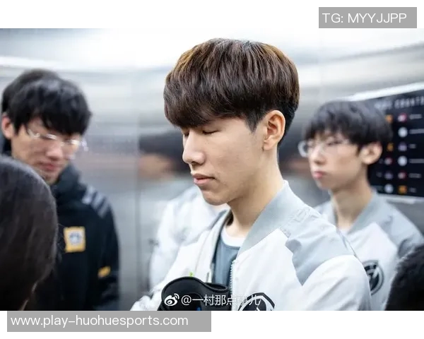 电竞赛后复盘IG与FPX对决中的战术意识与决策分析 电竞赛后复盘IG与FPX对决中的战术意识与决策分析